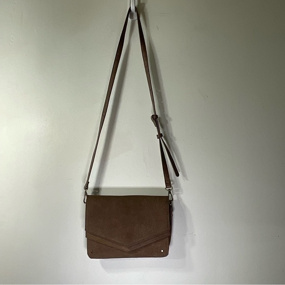 Miztique Purse Tan Beige Faux Suede Over Shoulder Bag Chevron - Picture 4 of 14